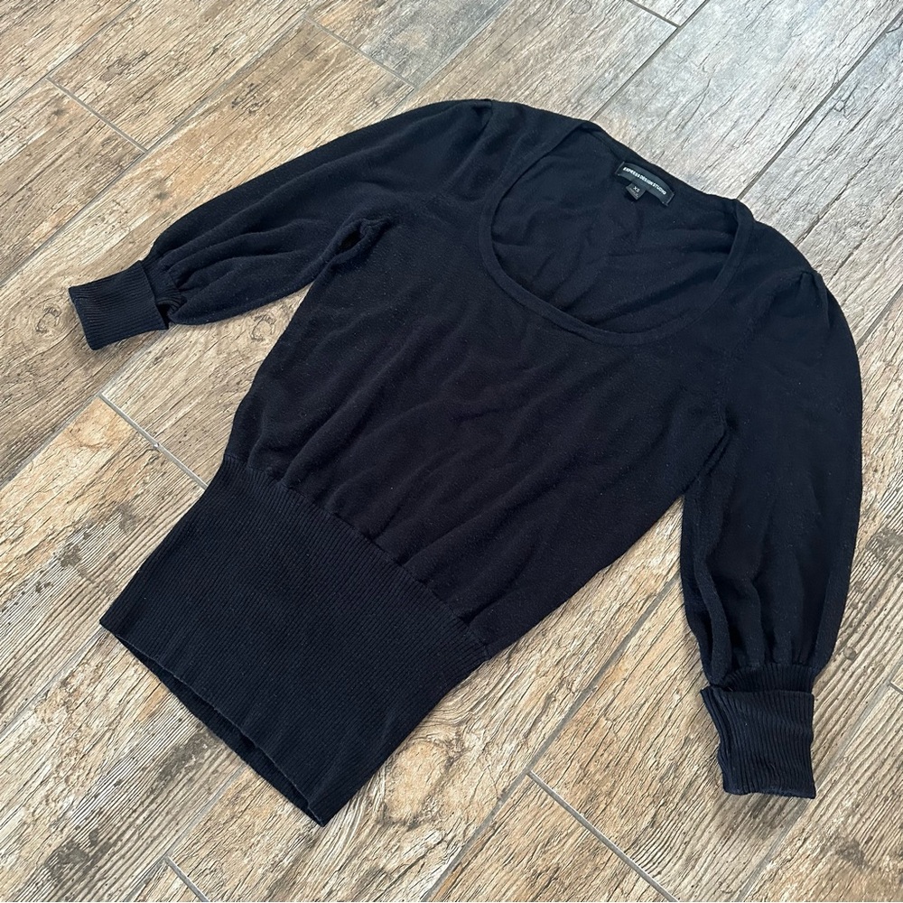 Express Sweater - Picture 3 of 5
